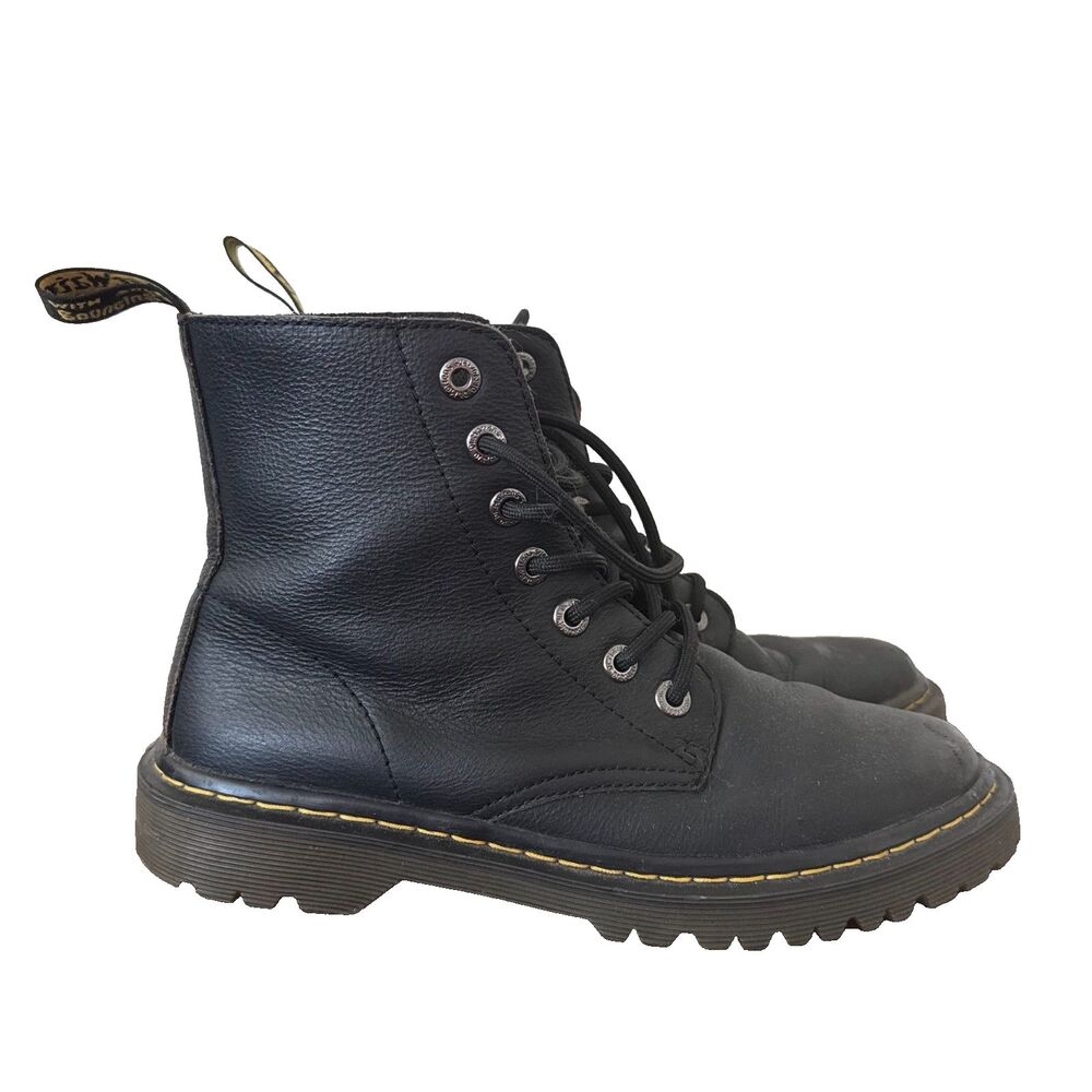 Doc Martens Black Leather Combat Boots Womens Size 8 Grunge Punk Goth